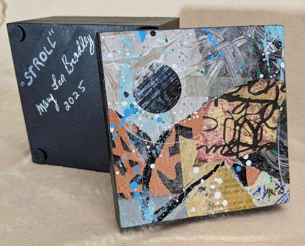 Stroll wooden box is an original art object