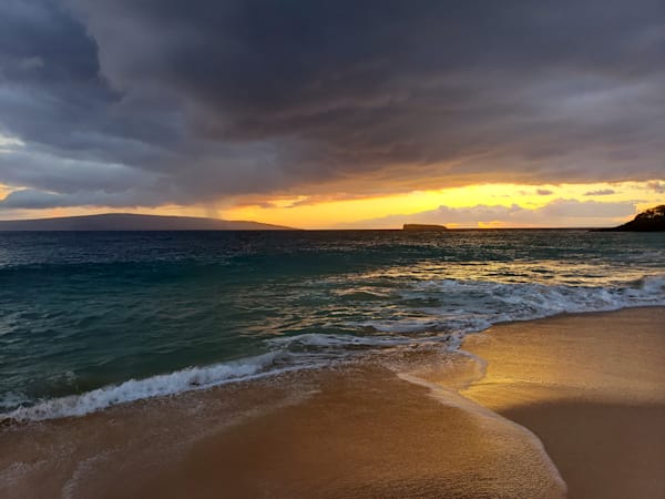 Molokini Storms Photography Art | Sam Gilliss | Visual Arts