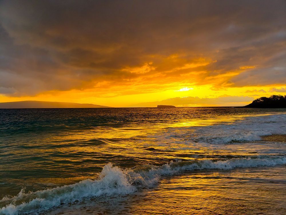 Molokini Photography Art | Sam Gilliss | Visual Arts