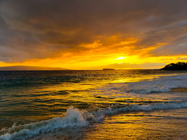 Molokini Photography Art | Sam Gilliss | Visual Arts