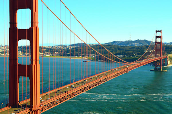 GOLDEN GATE BRIDGE - VIEW FROM HILLTOP