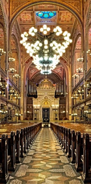 The Great Synagogue Vertical Photography Art | Zsuzsanna Luciano
