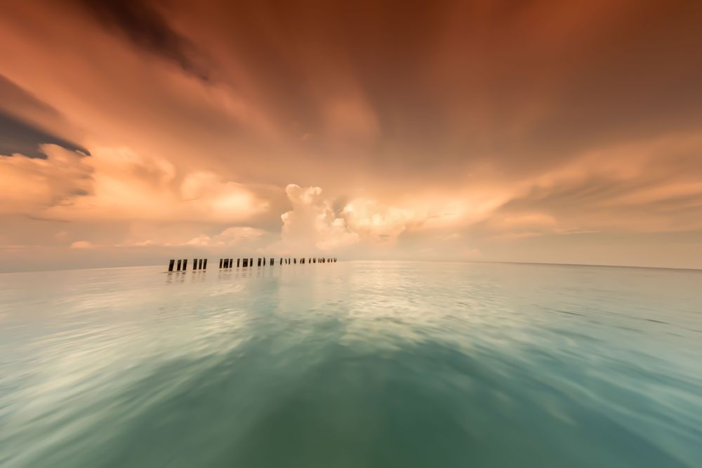 Old Peir 06 Art | Russell Satterthwaite inc.