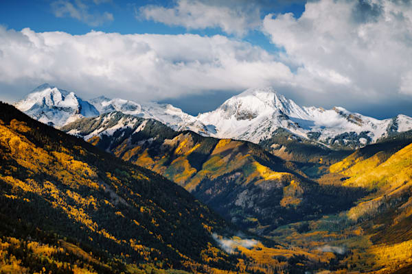 Where Seasons Collide – Colorado Fall Meets Winter in the Mountains