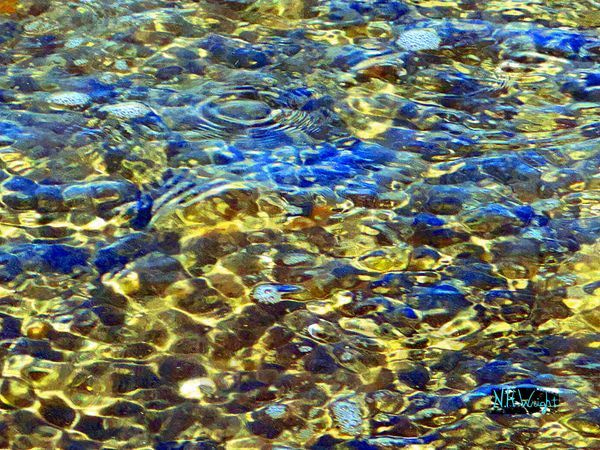 B22 S96 9800 Larg Egolden Sand Surrounds Shallow Rocks Under Agua Art | NAS Ventures dba as Neal Wright Photography