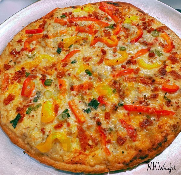 Pizza In A Pan, Neal Wright Photography
#pizza in a pan #PizzaInApan