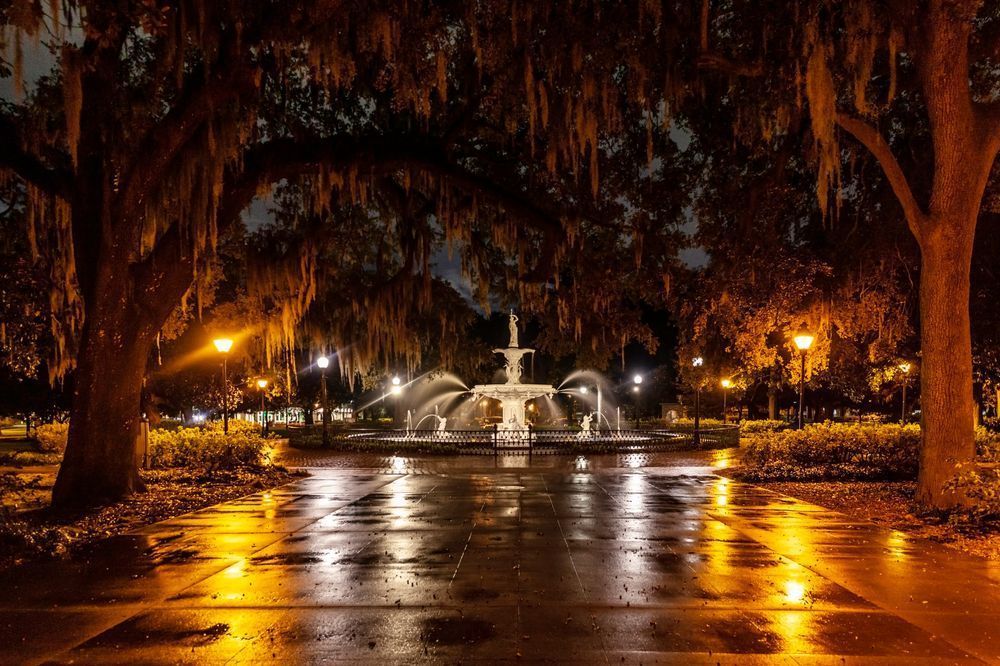Forsyth Fountain at Night 2020