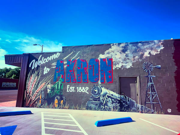Public Art | Some Girls and a Mural