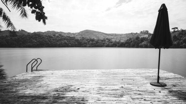 Black & White: Places