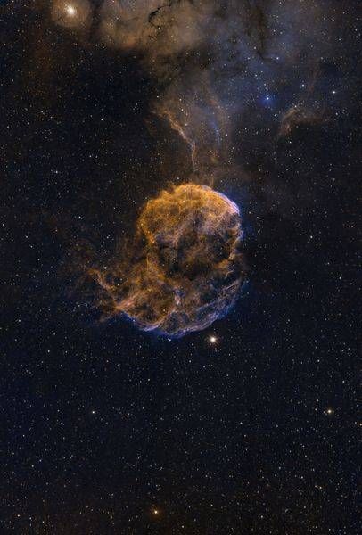 Jellyfish Nebula in Gemini (Hubble Palette) SHO