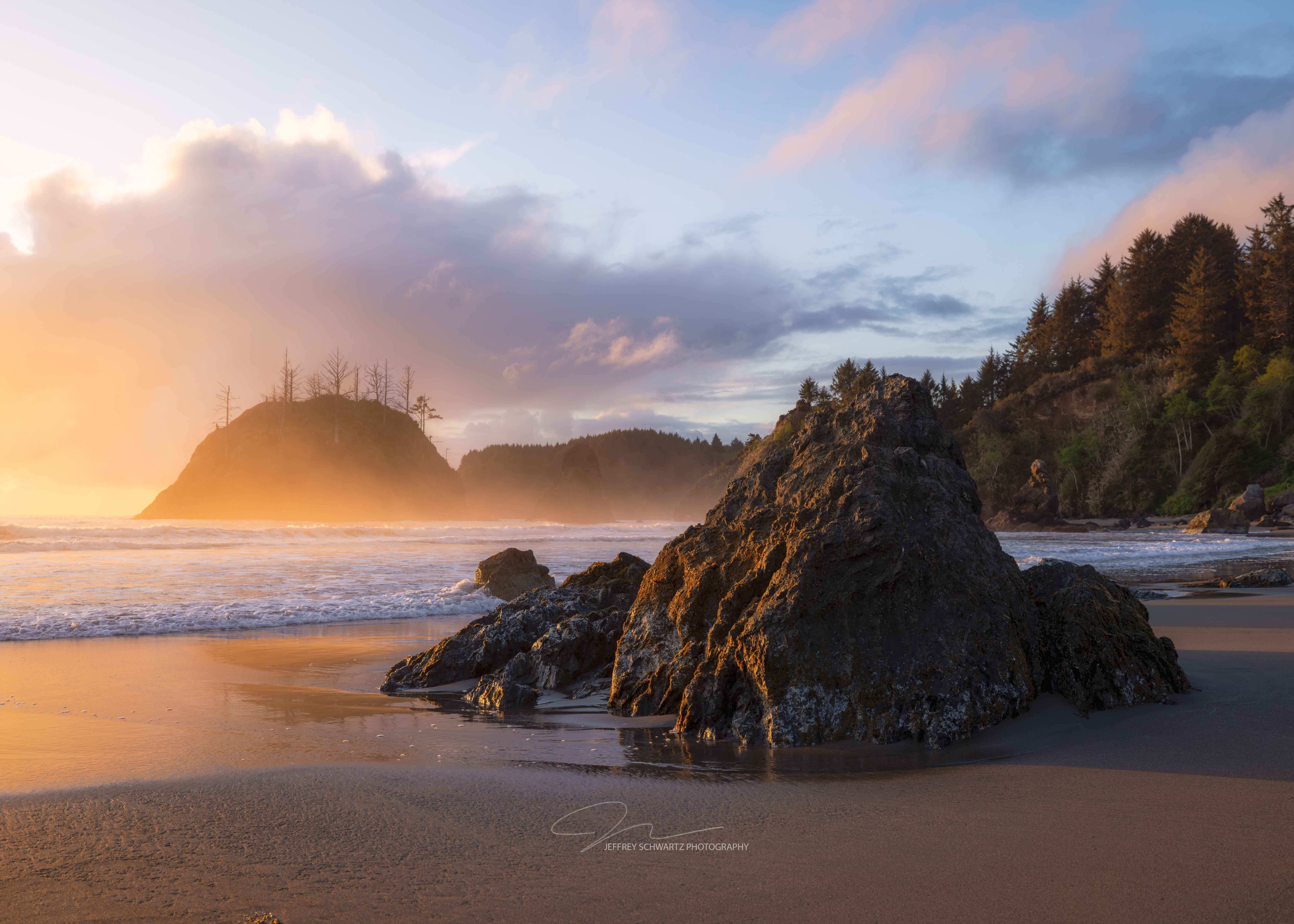 
        <div class='title'>
          Trinidad State Beach Sunset 04222026 SMALL
        </div>
       
        <div class='description'>
          
        </div>
      
