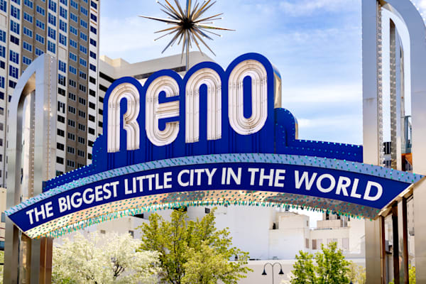 Reno Arch 5