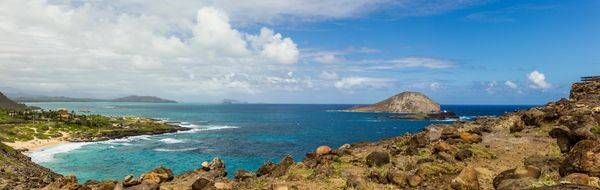 Kahana Bay Wide Art | Aaron Betts