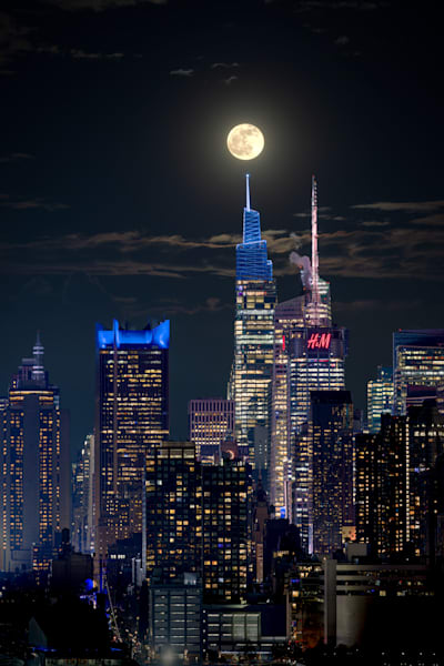 Moon Over 1 Vanderbilt