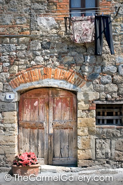 Door 6 Monteriggioni