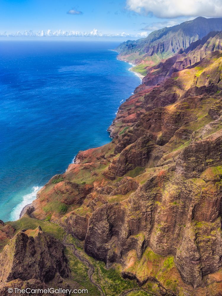 Vertical Photo of NaPali Coast