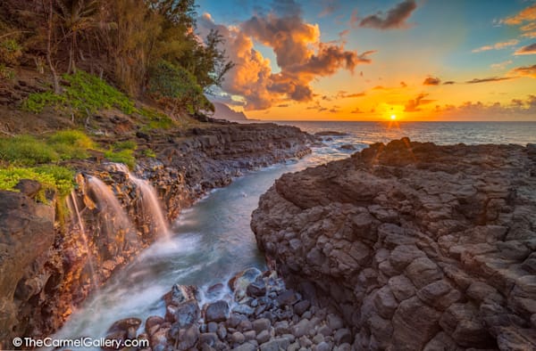 Photo of Queens Bath Waterfalls