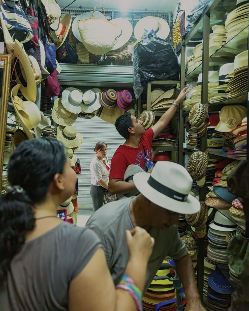 Scott Kasden | Shop photograph of tiny hat store Cuenca