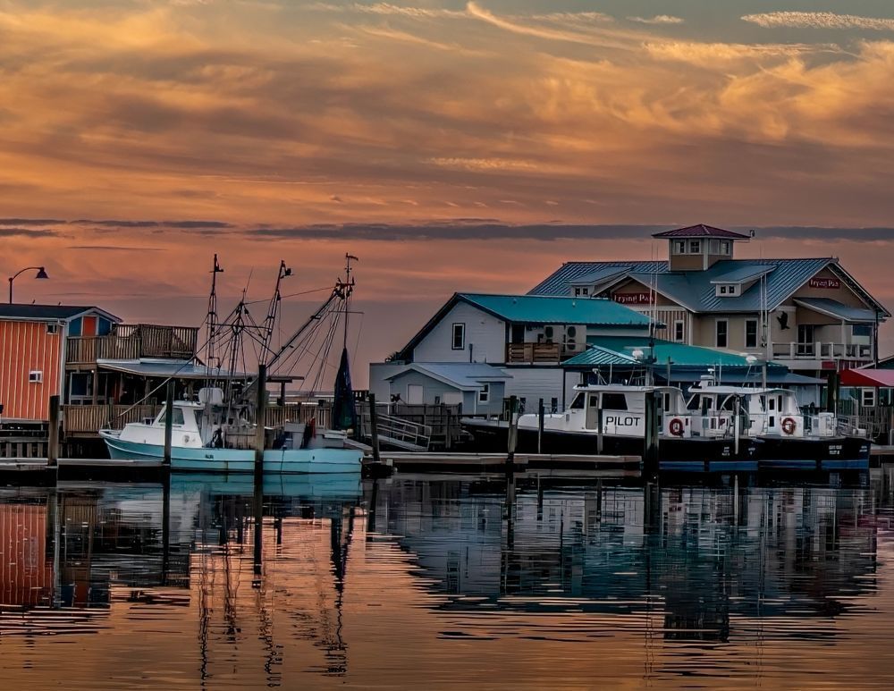 Sunrise Reflections at Southport Yacht Basin – Coastal Golden Hour Photography | 910Photography