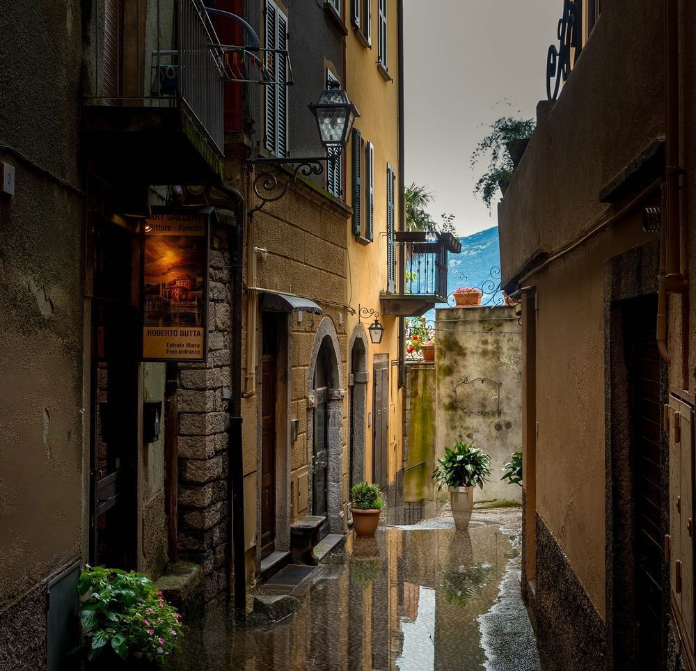 Exploring Bellagio’s Hidden Corners on a Rainy Day – Lake Como Travel Photography & European Wall Art
