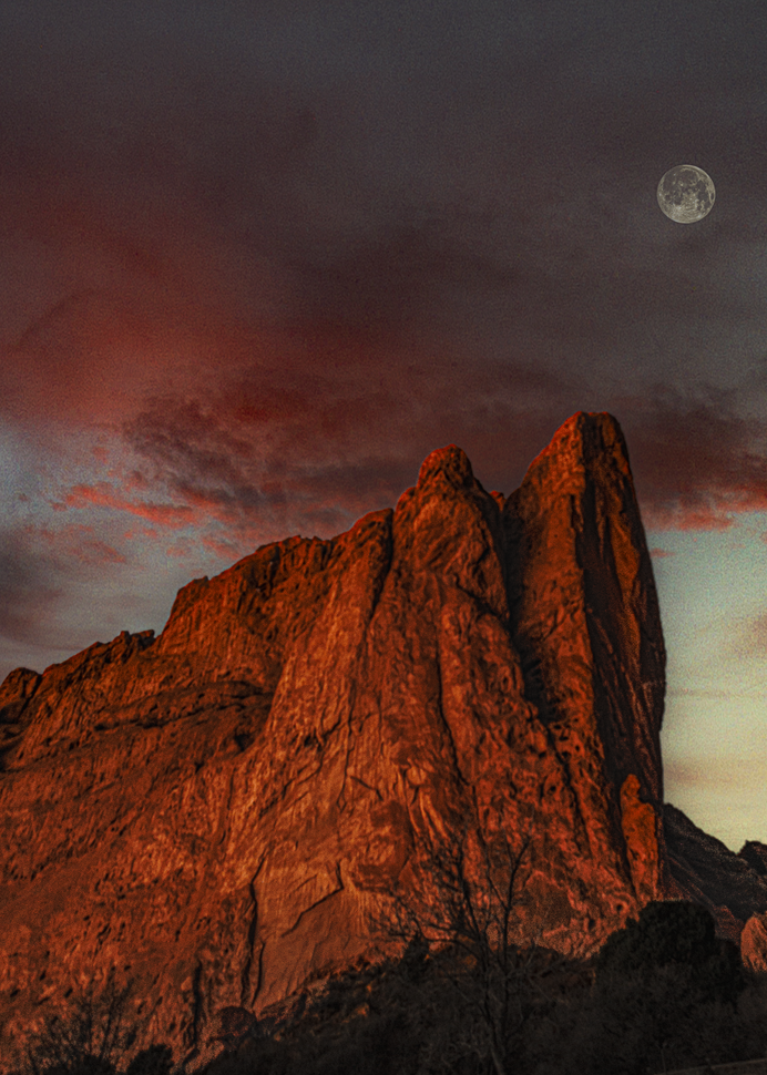 Moonset Gog Sunrise 01112025 Jhel4268 Photography Art | James H Egbert's Silver Branch Studios