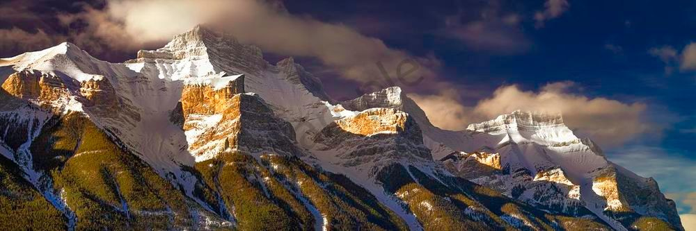 December Sun - on the  Rundle Range