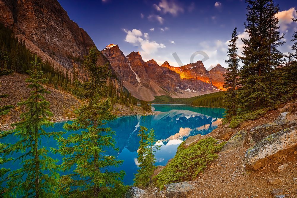 Moraine Lake Alpin Glow Morning