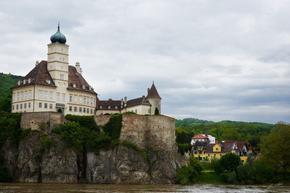Schönbühel Castle at Donau