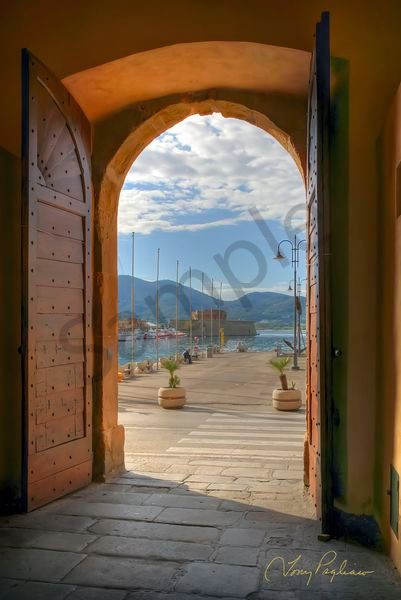 European Photography Prints – Available Online