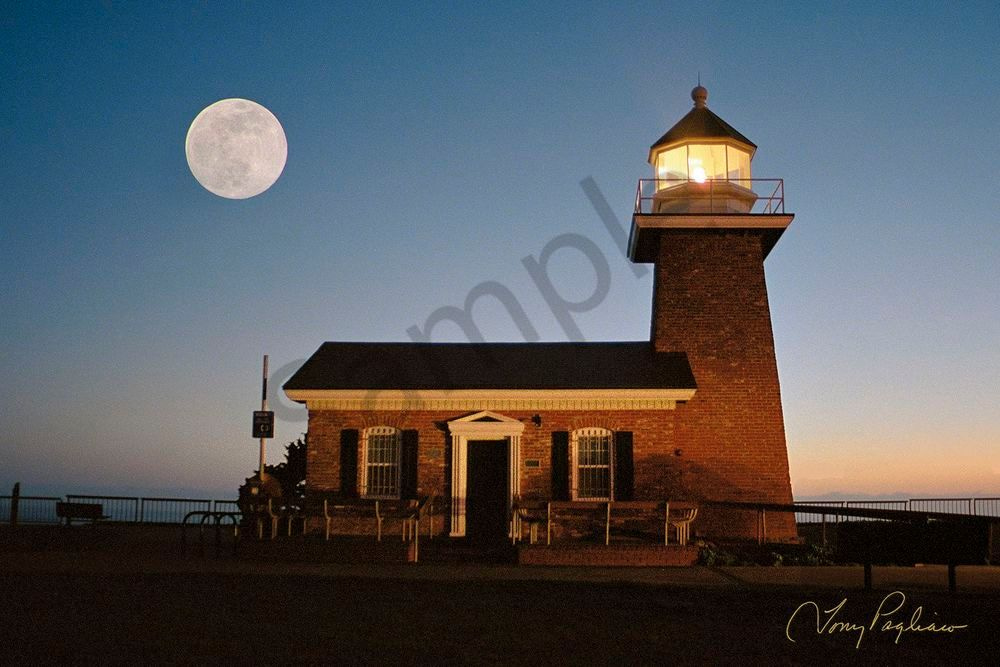 West Cliff Lighthouse & Moon Art | Tony Pagliaro Gallery