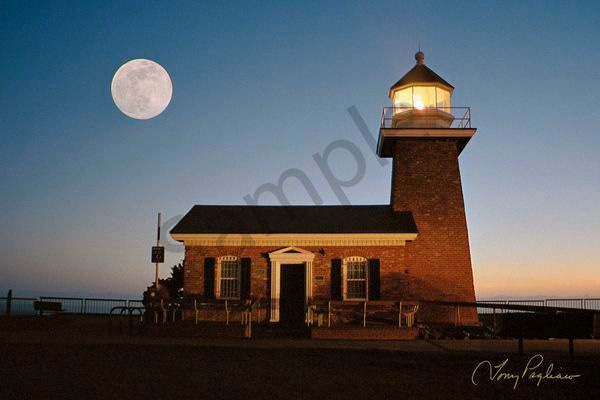 West Cliff Lighthouse & Moon Art | Tony Pagliaro Gallery
