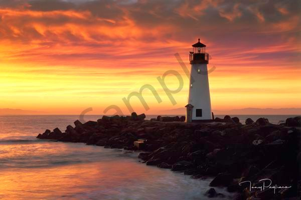Walton Lighthouse 2 Art | Tony Pagliaro Gallery