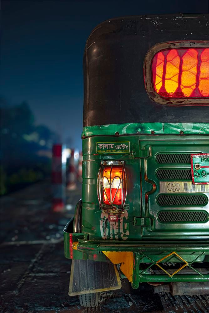 TWILIGHT CAB