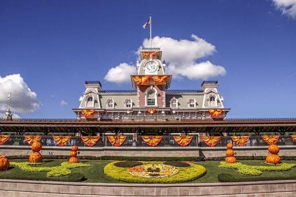 Halloween Train Station 2007 Photography Art | William Drew Photography
