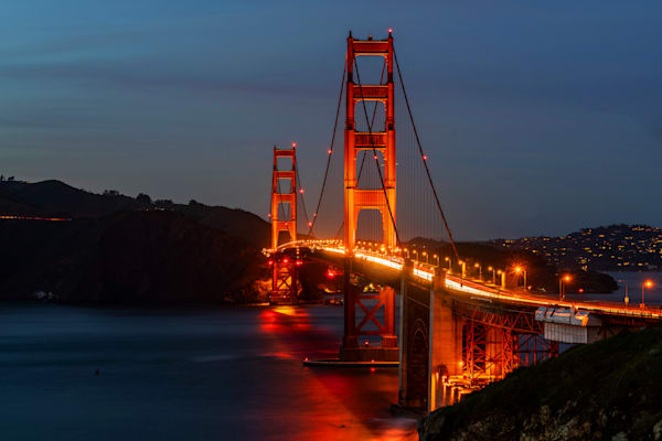 Golden Gate Glow San Francisco Wall Art – Everyday Cityscape Metal Print