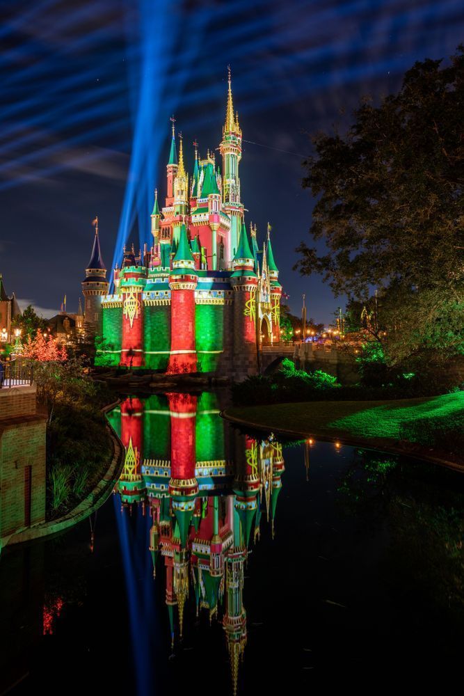 Christmas Scene 4 from Liberty Square Disney Christmas Castle