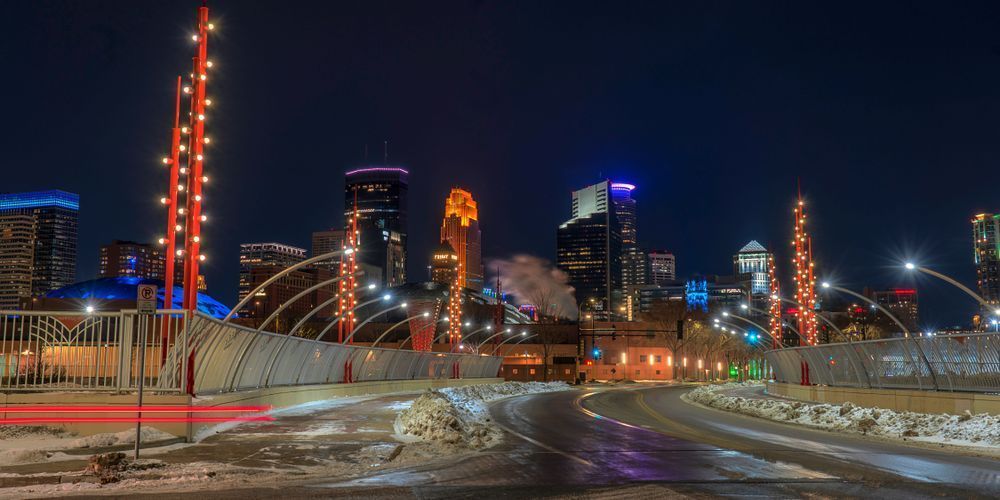 Minneapolis Night Skyline Wall Art – Stevens Square Curve Fine Art Print