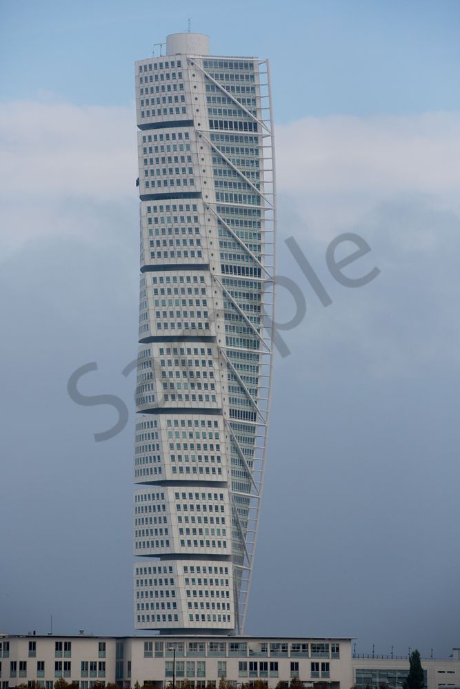 Twisted Torso skyscraper architecture photo by Barb Gonzalez Photography
