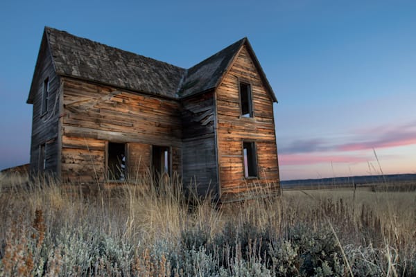 Abandoned House at Sunset in Idaho| Barb Gonzalez Photography