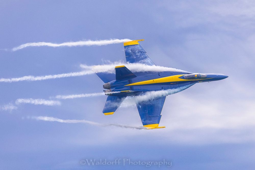 Contrails Photography Art | Waldorff Photography