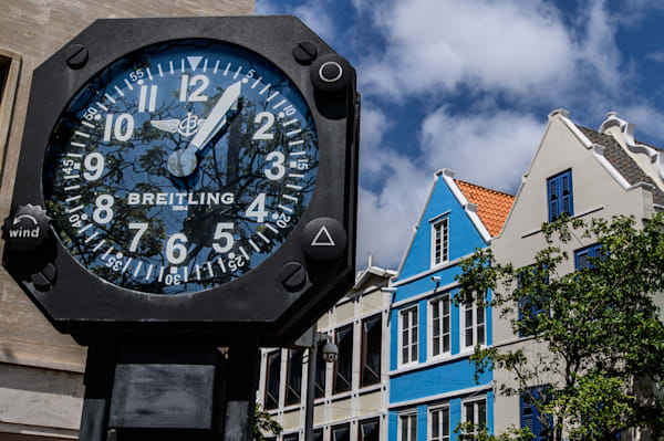 Urban Timekeeper