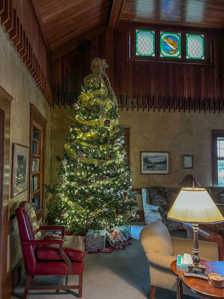 Cozy Christmas Glow