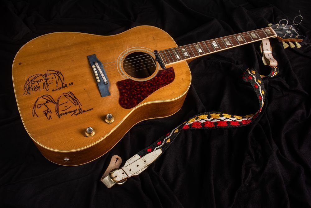 John Lennon - Gibson J-160E 