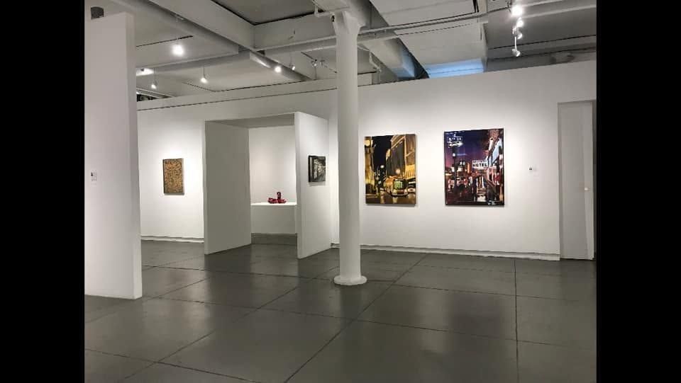 
        <div class='title'>
          Gallery2
        </div>
       