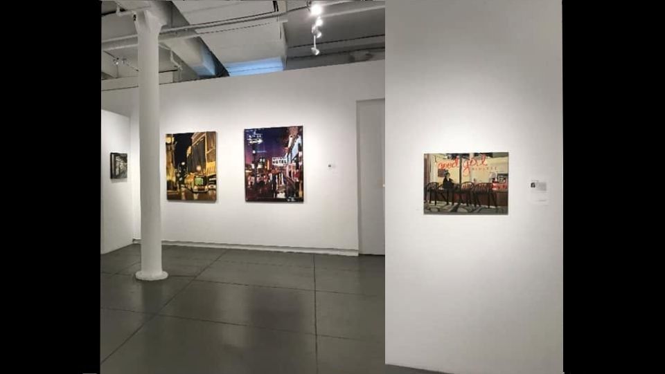 
        <div class='title'>
          Gallery0
        </div>
       