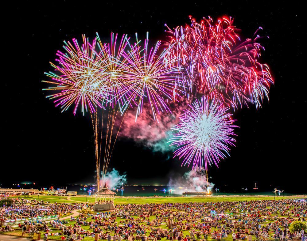 Ob Fireworks 2022 #2 Art | Michael Blanchard Inspirational Photography - Crossroads Gallery