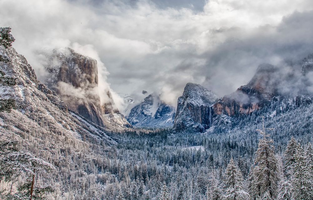 Yosemite Tunnel View After The Snow Art | Michael Blanchard Inspirational Photography - Crossroads Gallery