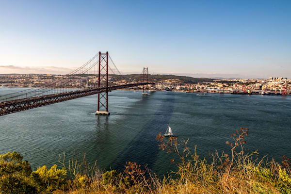 Ponte 25 de April
