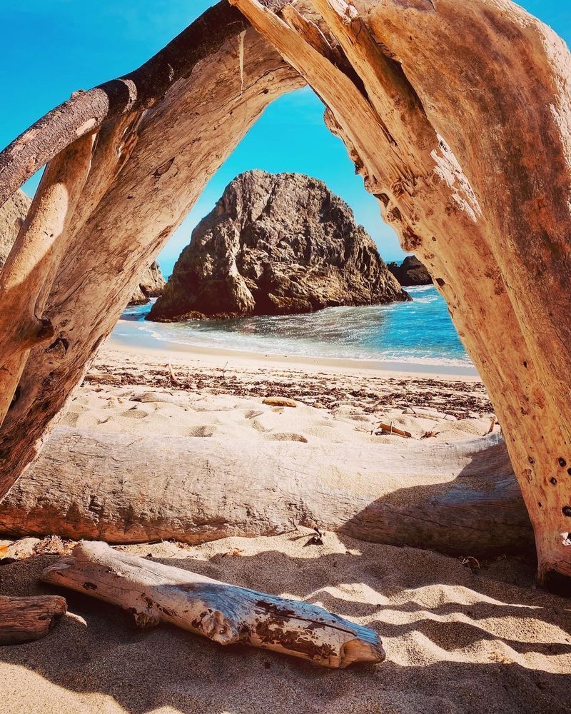 Through The Arch Art | The Eclectic Art Source LLC
