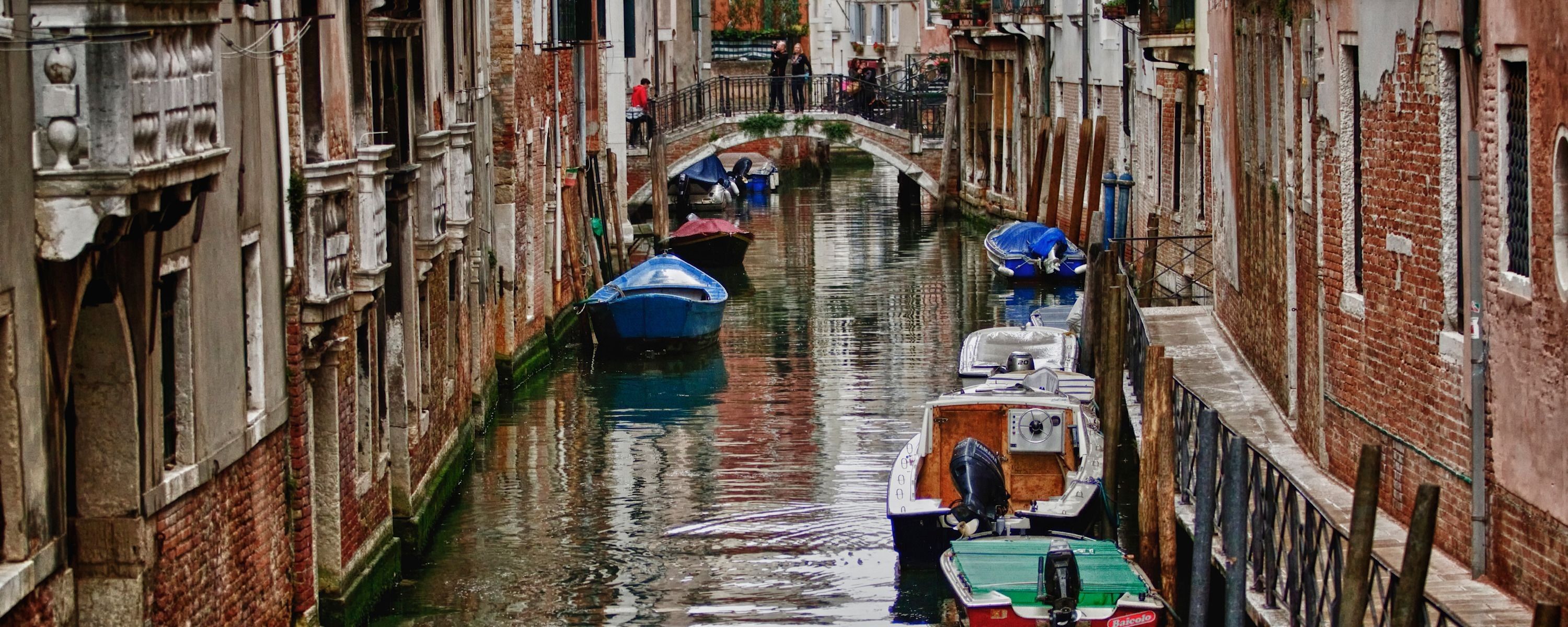 
        <div class='title'>
          ASF Slideshow 26
        </div>
       
        <div class='description'>
          
        </div>
      